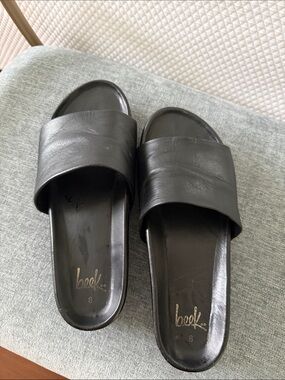 Beek Pelican Platform Slide Sandal